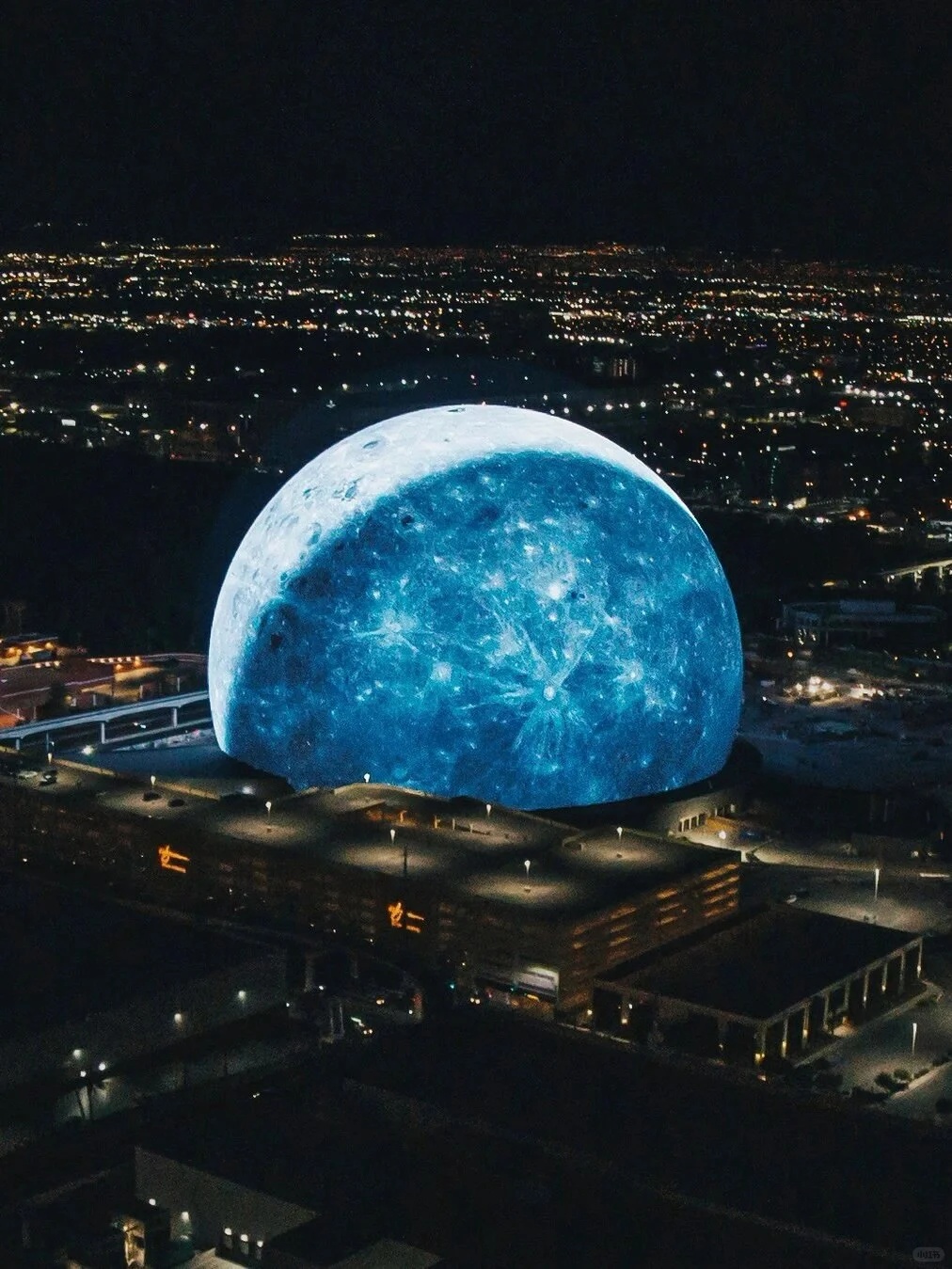 Introduction to the Las Vegas MSG Sphere and LED Spherical Screen Technology Introduction to the Las Vegas MSG Sphere and LED Spherical Screen Technology